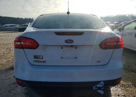 2017 Ford Focus Se z USA, uszkodzony, nr VIN 1FADP3F25HL251295